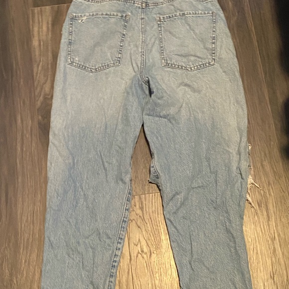 Garage Distressed High Rise Jeans - Picture 2 of 2